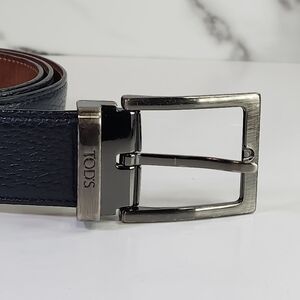 TOD'S Men's Leather Belt with Gunmetal Buckle